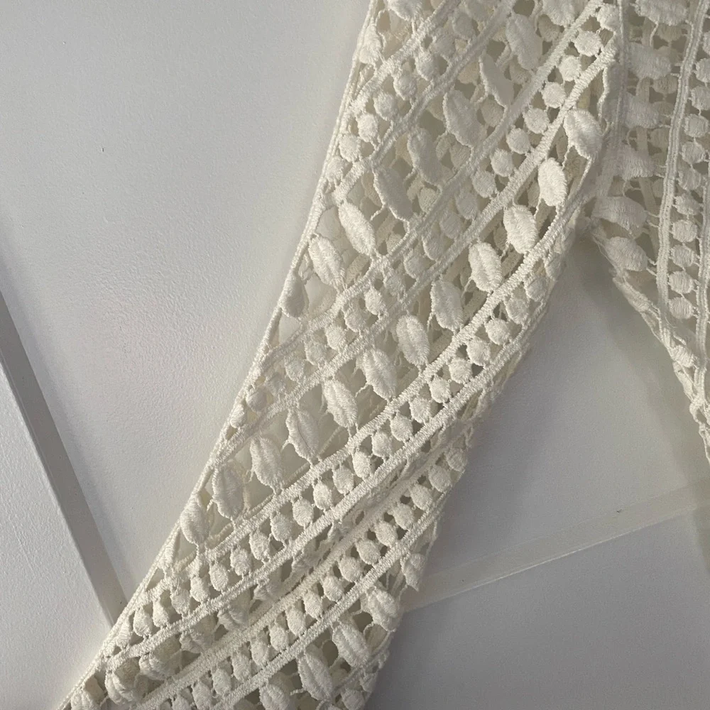 Beautiful 100% Cotton Lace Pattern Top